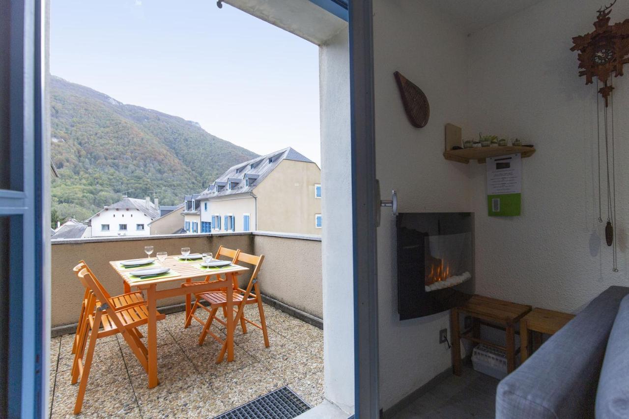 Appartement Terrasse Vue Montagne Кампан Екстериор снимка